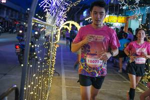 BIB: 18135, 18075
                            <button type="button" onclick="openModal(24676379)" class="btn btn-primary btn-sm float-right btn-popup" data-toggle="modal" data-target=".modal-high-quality">
                        <i class="fas fa-shopping-cart"></i> Add to Cart
                    </button>
                                            <button type="button" onclick="isThisMe(24676379, true)" class="btn btn-success btn-sm float-right btn-popup btn-isme hidden" data-toggle="tooltip" data-placement="bottom" title="นี่คือรูปของคุณใช่ไหม คลิกที่นี่เพื่อเอาเข้าอัลบั้ม">
                        <i class="fas fa-plus"></i> Add to album
                    </button>
                    <button type="button" onclick="isThisMe(24676379, false)" class="btn btn-warning btn-sm float-right btn-popup btn-isnotme hidden">
                        <i class="fas fa-ban"></i> Remove from album
                    </button>